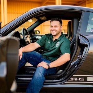 Meet your Posher, Joey